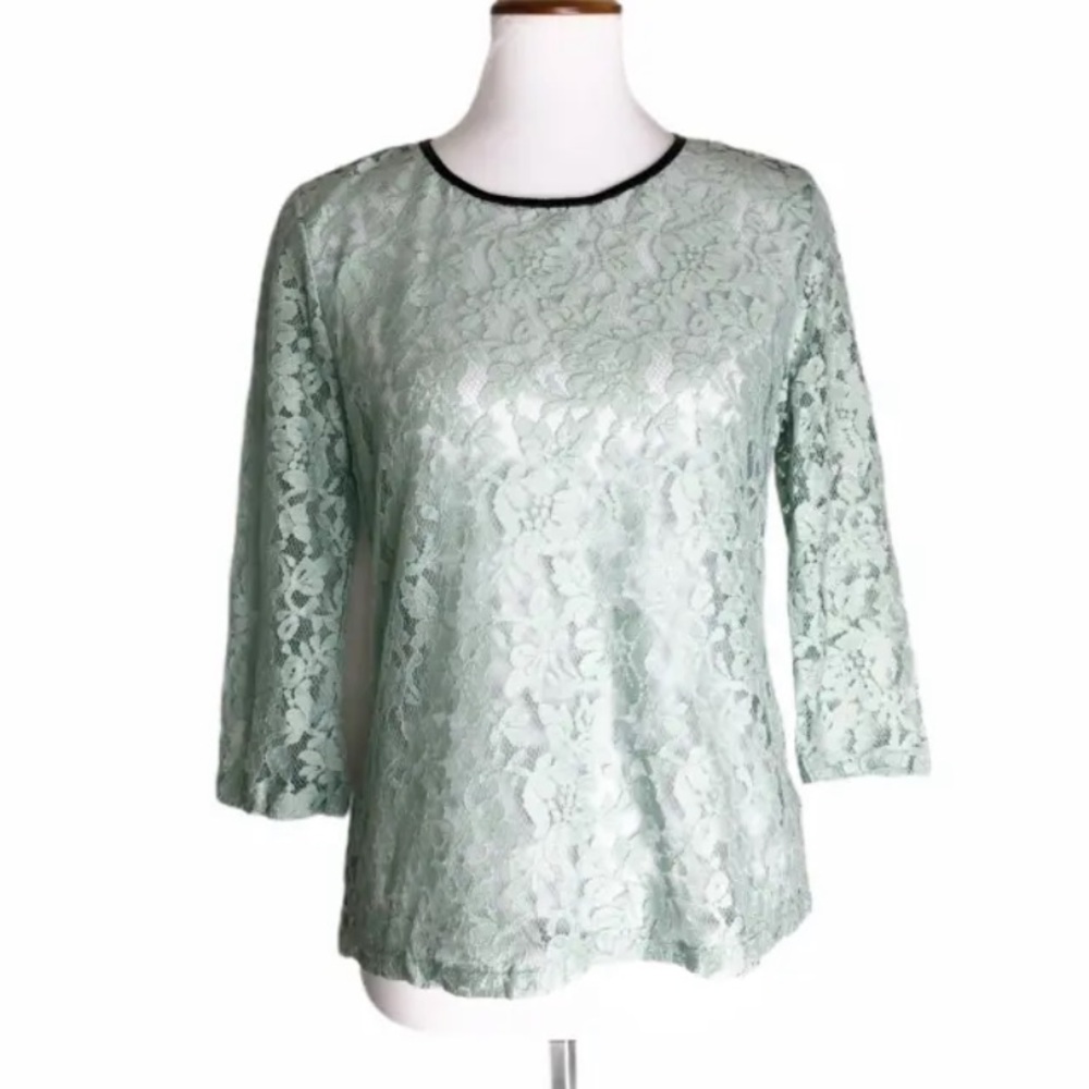 Forever 21 Lace Blouse Mint Green Sz. L NWT (runs small)